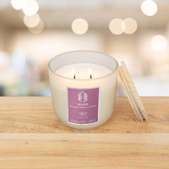 Muse 2-Wick Candle - Image 2